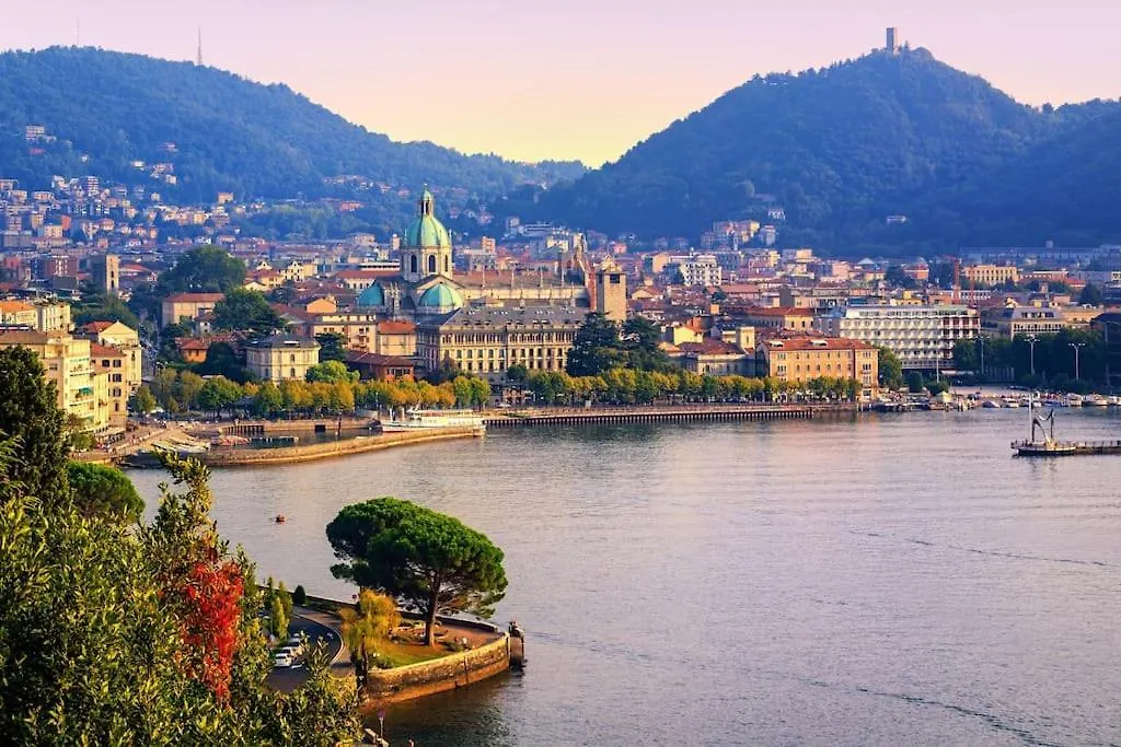 Lejlighed Jack Lake, A Stone'S Throw From The Lake Como